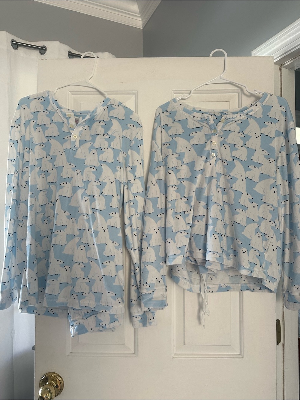 Couples Wondershop PJ sets! Womenโs L and Menโs M